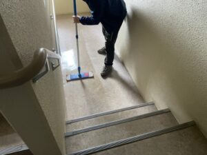 札幌市豊平区マンション共用部清掃